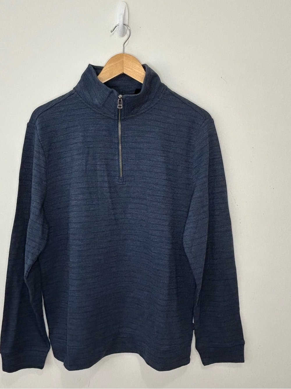 Dockers Men's Quarter 1/4 Zip Regular Knit Textured Pullover BLUE Striped Small